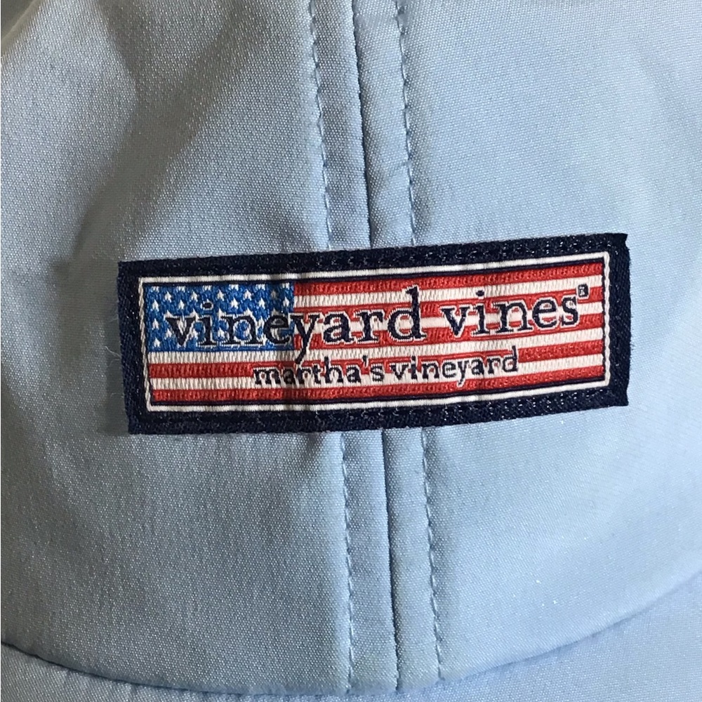 Martha’s Vineyard Vines ball cap